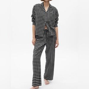 Gap flannel plaid pajamas black and white windowpane plaid women’s medium